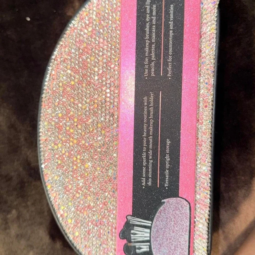 Glitz & Glam Makeup Container Pink & Silver‎ VIRAL ON TIKTOK